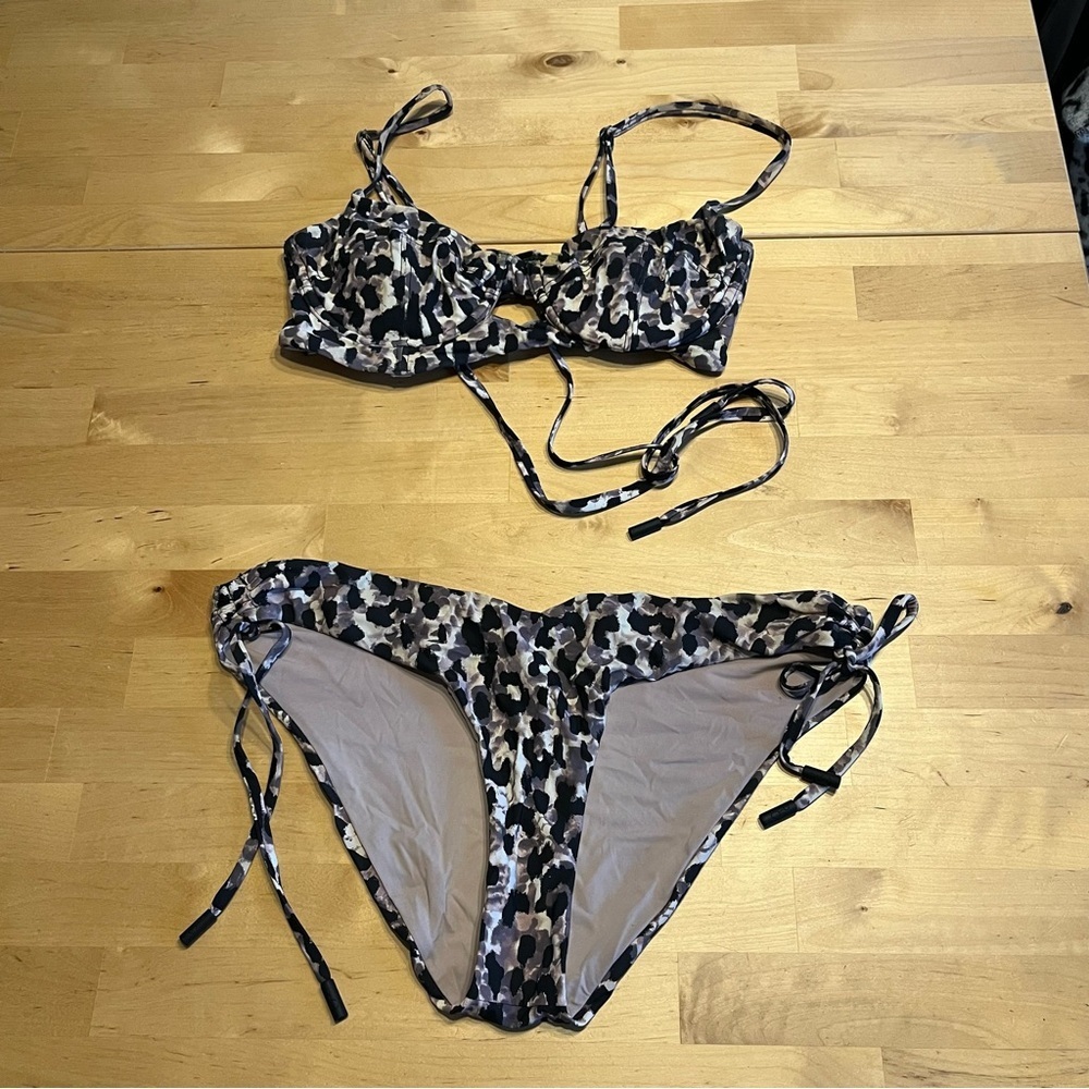 Red Carter Womens Bikini Swimwear Small Leopard Swimsuit